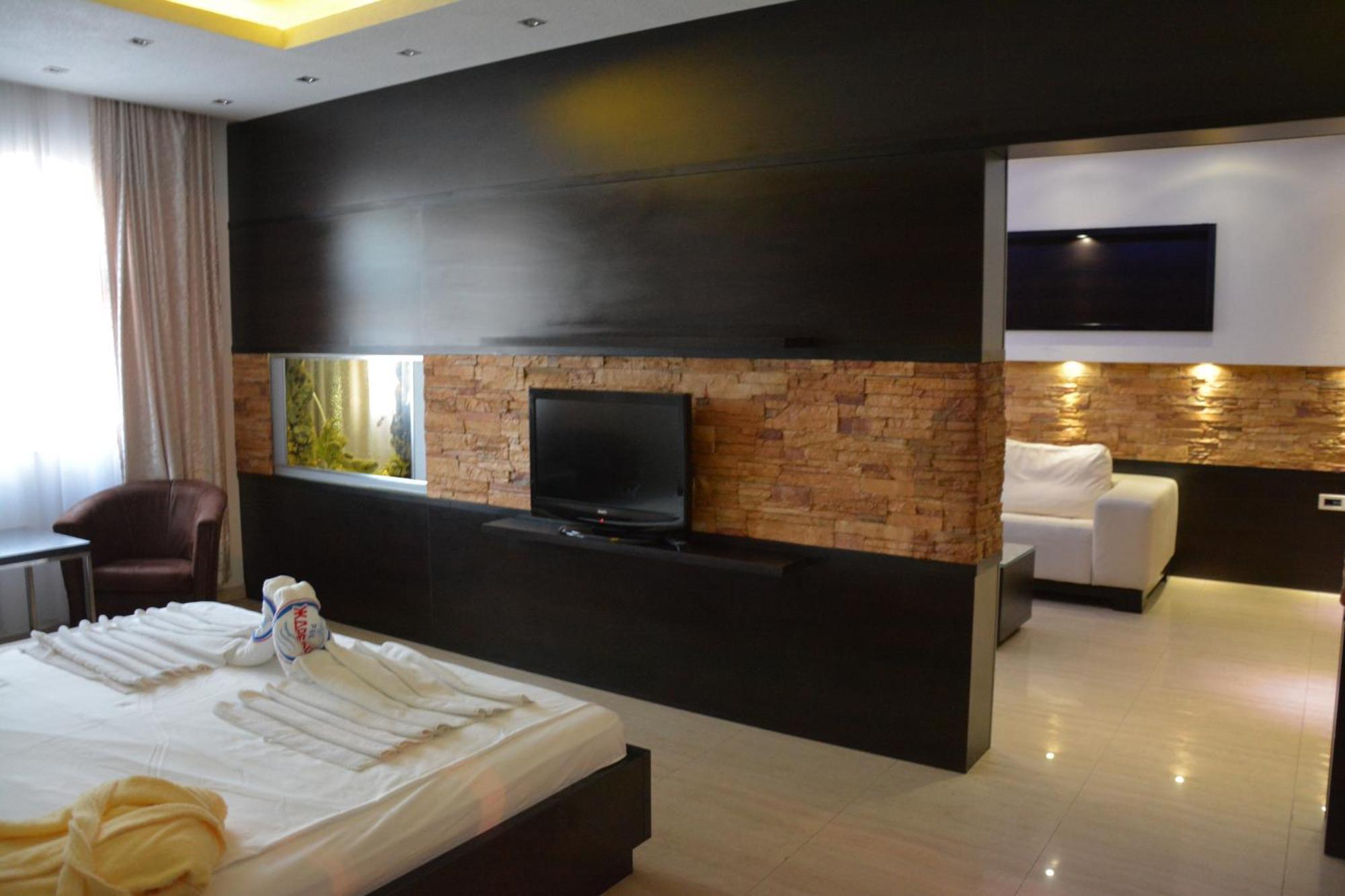 Hotel Mlavske Terme Ždrelo Стая снимка