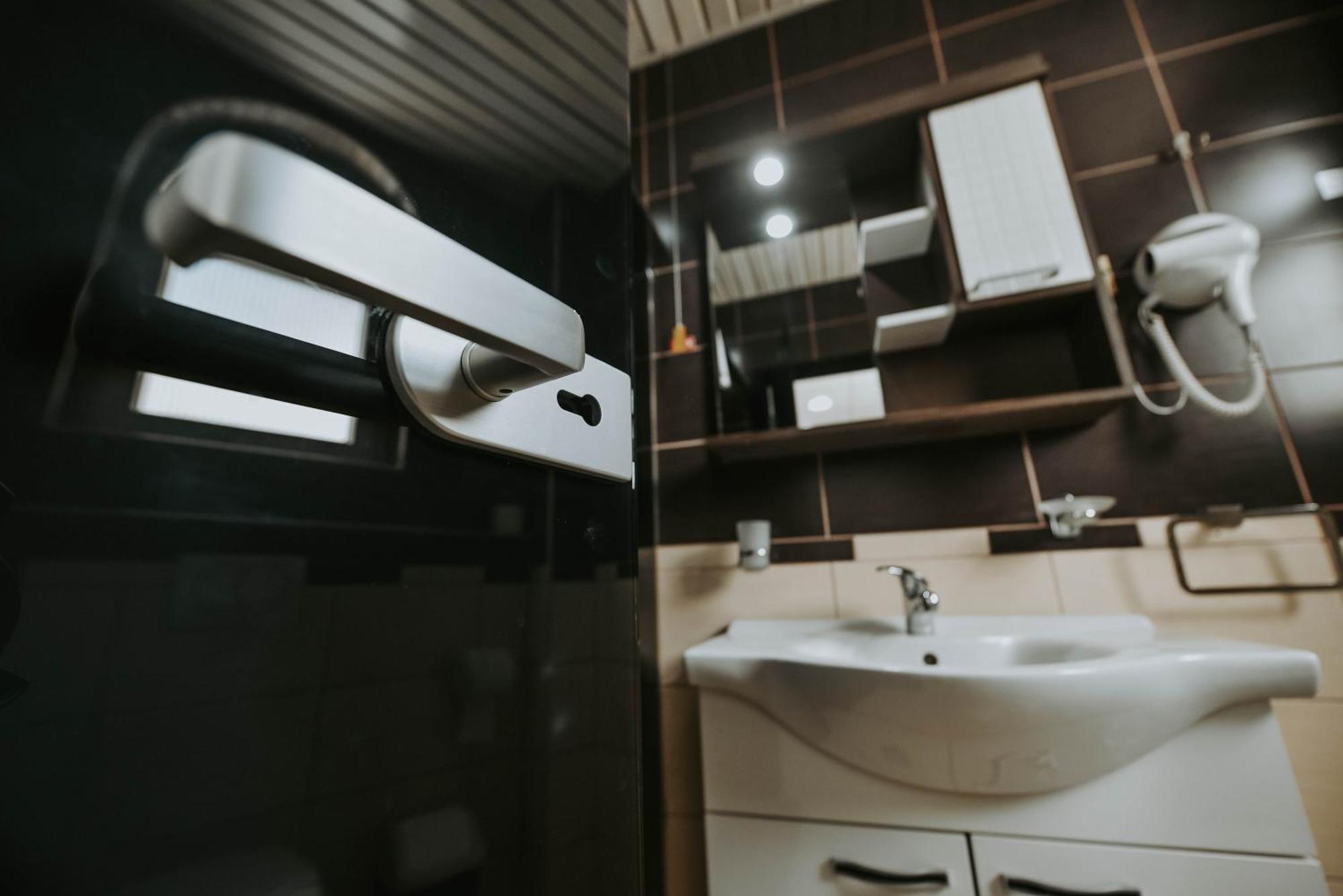 Hotel Mlavske Terme Ždrelo Екстериор снимка