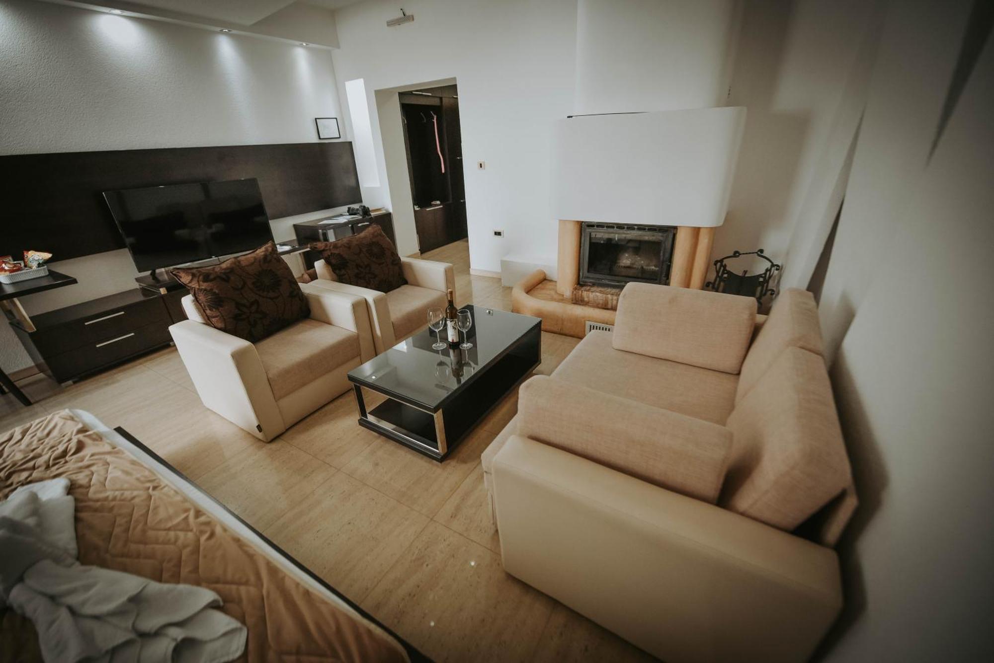 Hotel Mlavske Terme Ždrelo Екстериор снимка
