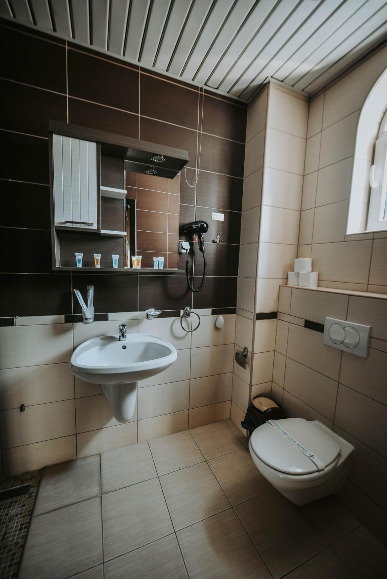 Hotel Mlavske Terme Ždrelo Екстериор снимка