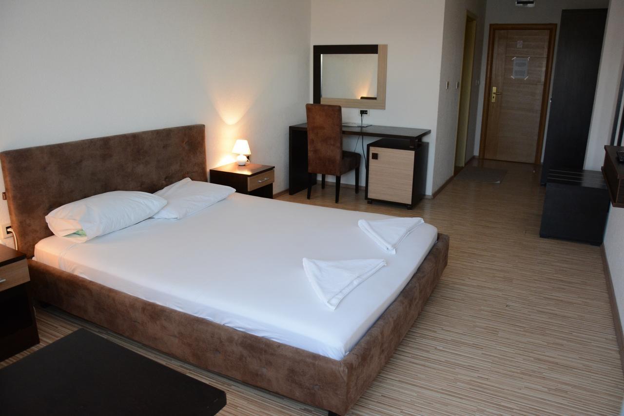 Hotel Mlavske Terme Ždrelo Стая снимка